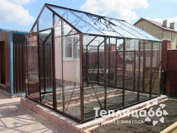Теплица botanik standard под стекло, ширина 2,8 м